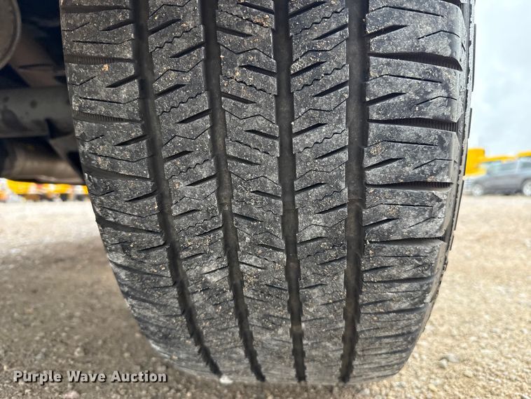 image for item ES5940 2022 GMC Sierra 1500 Crew Cab pickup truck