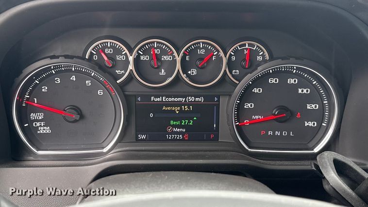 image for item ES5941 2022 Chevrolet Silverado 1500 Crew Cab pickup truck