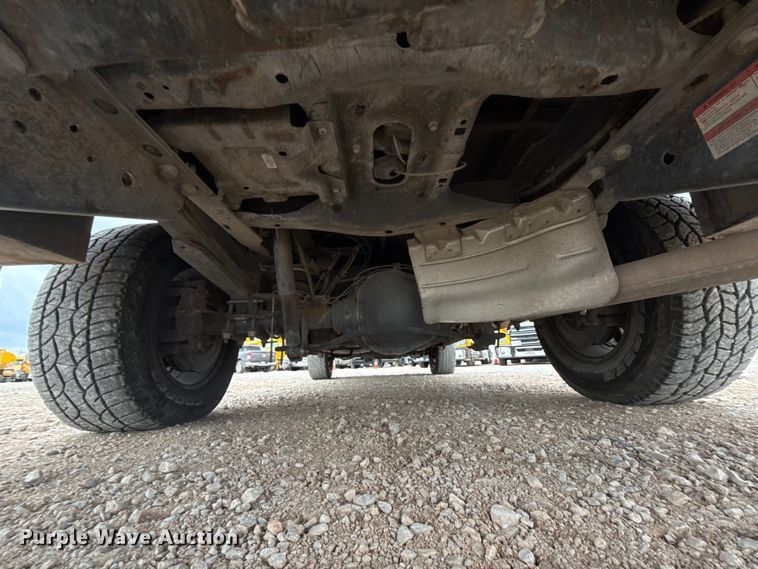 image for item ES5950 2015 Ford F350 Super Duty utility bed pickup truck