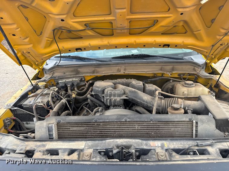 image for item ES5950 2015 Ford F350 Super Duty utility bed pickup truck