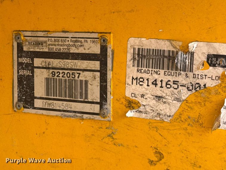 image for item ES5951 2019 Ford F350 Super Duty utility bed pickup truck