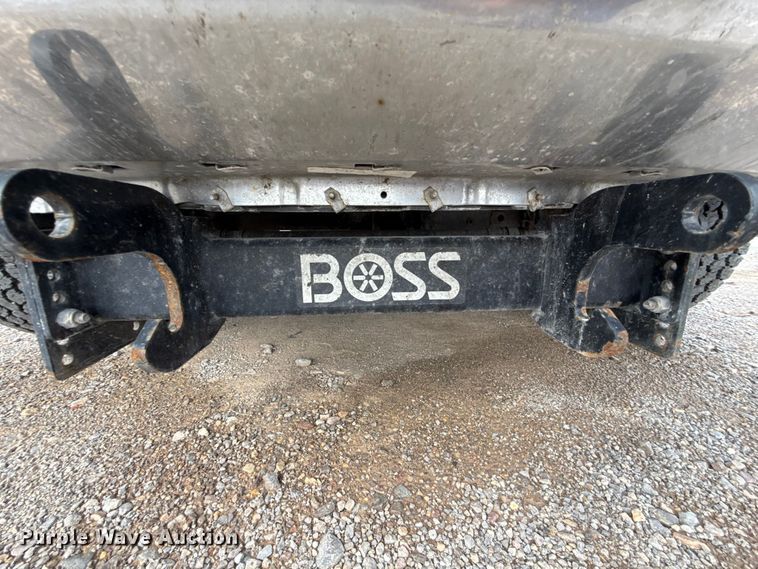 image for item ES5951 2019 Ford F350 Super Duty utility bed pickup truck