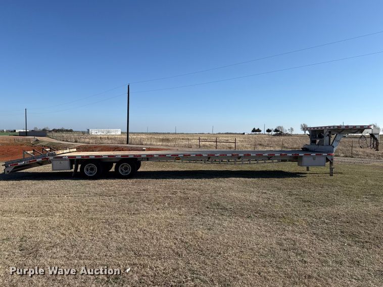 image for item ES5953 2008 Alum-Line drop deck equipment trailer