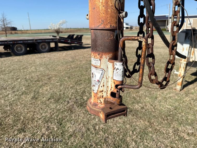 image for item ES5953 2008 Alum-Line drop deck equipment trailer