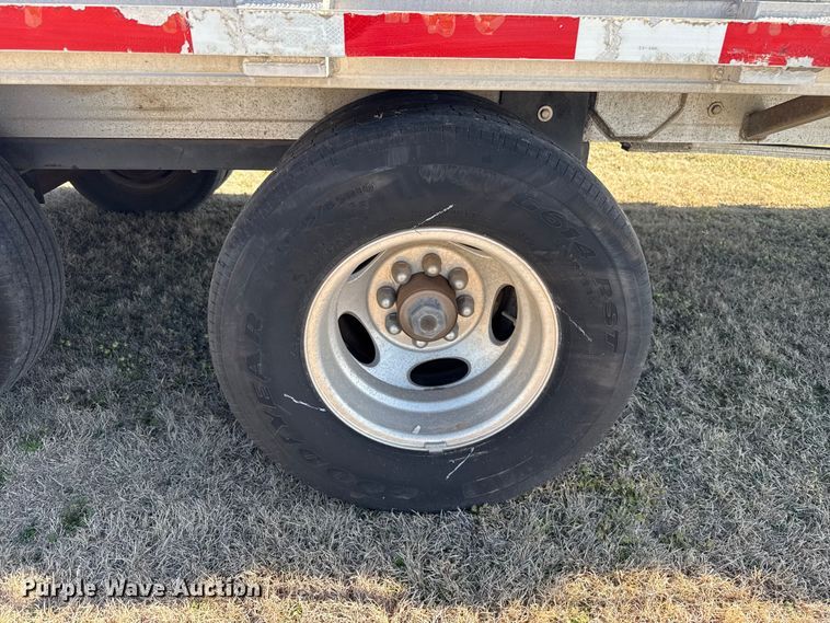 image for item ES5953 2008 Alum-Line drop deck equipment trailer