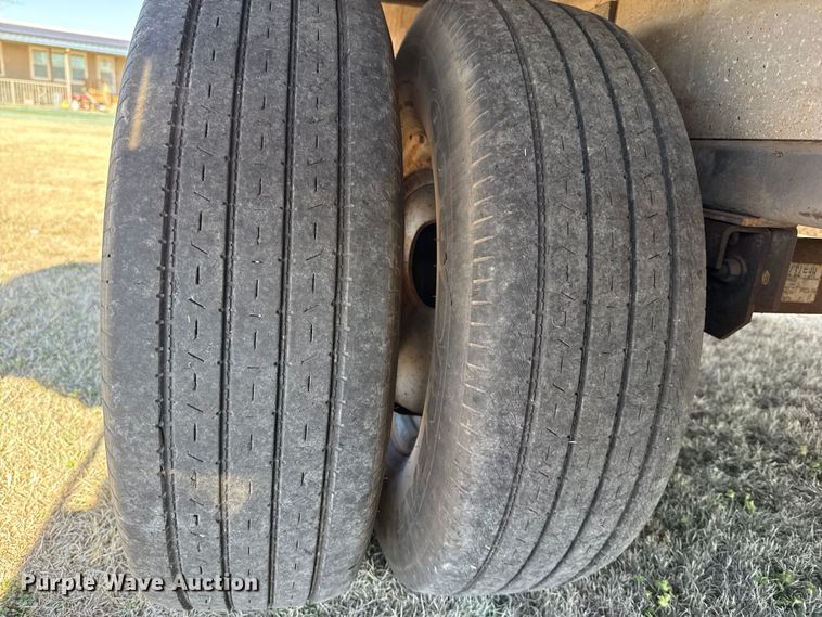 image for item ES5953 2008 Alum-Line drop deck equipment trailer