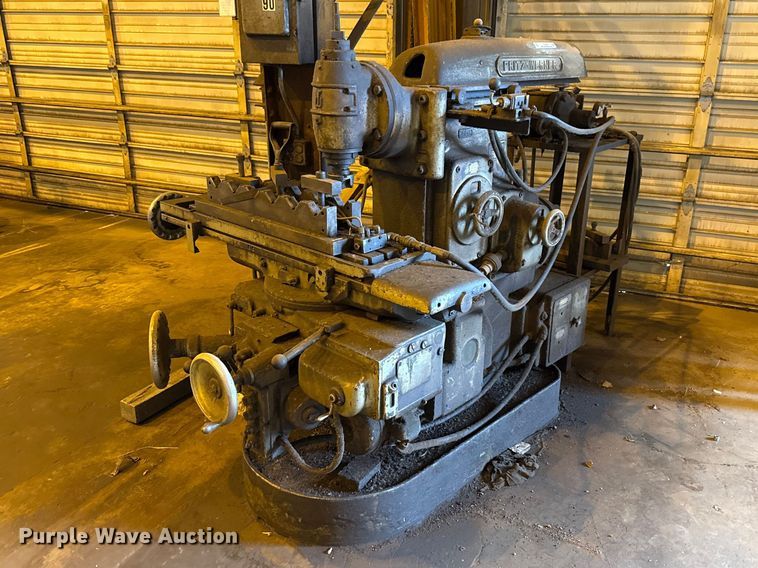 image for item ES5961 Fritz-Werner milling machine