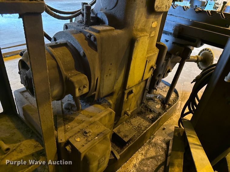 image for item ES5961 Fritz-Werner milling machine