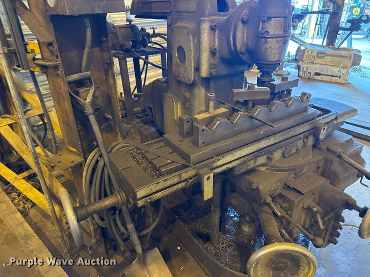 image for item ES5961 Fritz-Werner milling machine