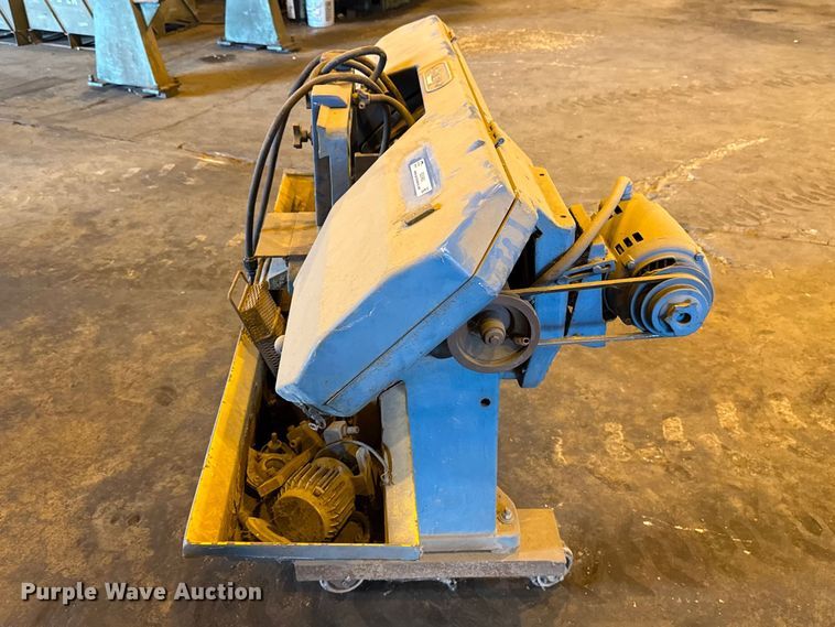 image for item ES5963 Summit 250M horizontal bandsaw
