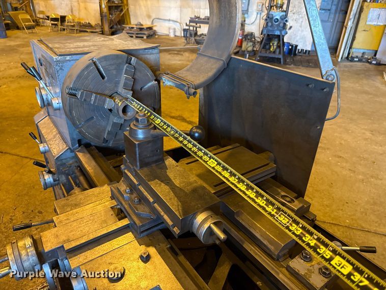 image for item ES5964 Summit metal lathe