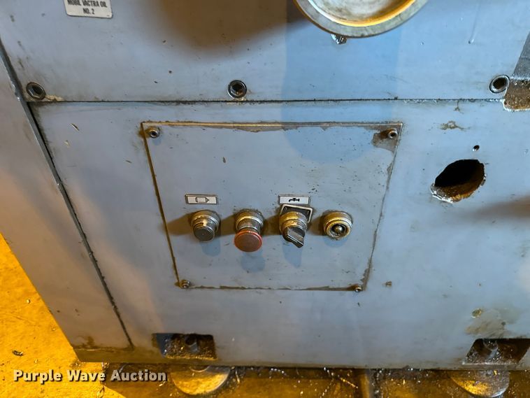 image for item ES5964 Summit metal lathe