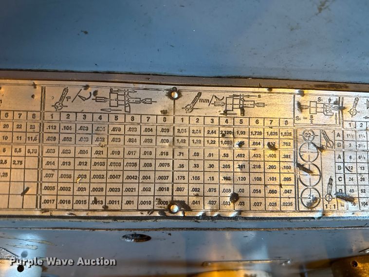 image for item ES5964 Summit metal lathe