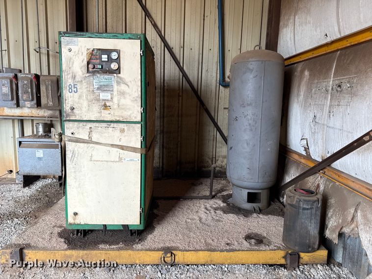 image for item ES5972 2001 Komsan Kompressor VEK25 air compressor