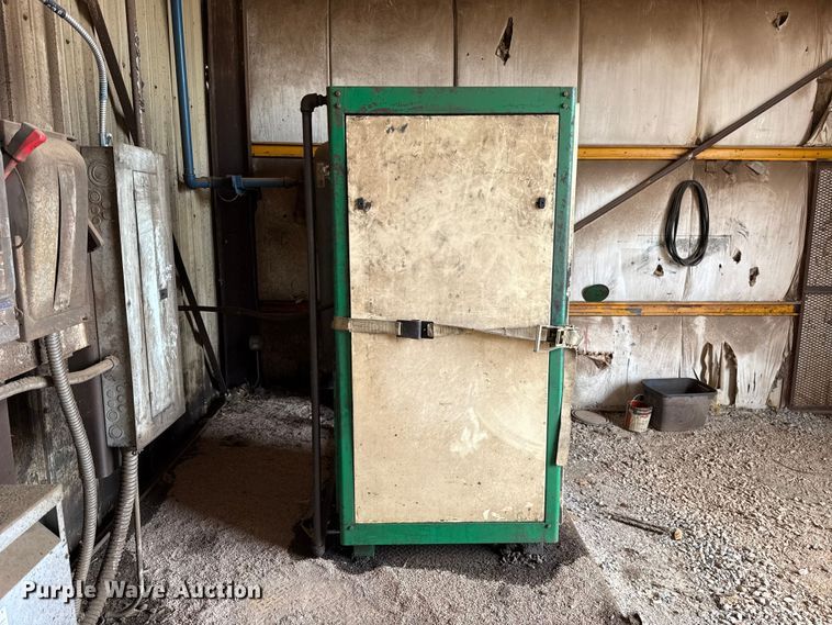 image for item ES5972 2001 Komsan Kompressor VEK25 air compressor