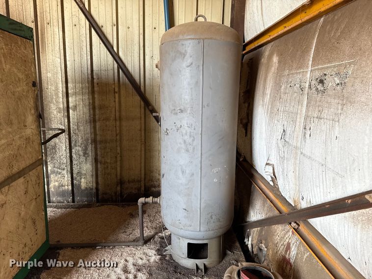 image for item ES5972 2001 Komsan Kompressor VEK25 air compressor