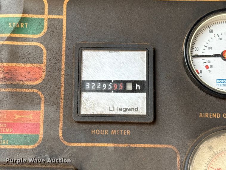 image for item ES5972 2001 Komsan Kompressor VEK25 air compressor