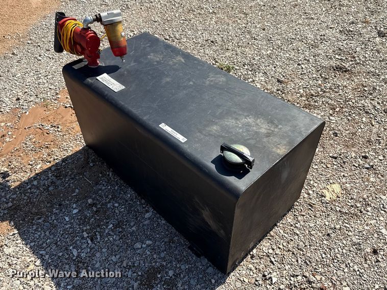 image for item ES5975 DeeZee fuel transfer tank