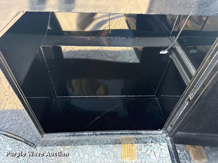 image for item ES5981 Flatbed