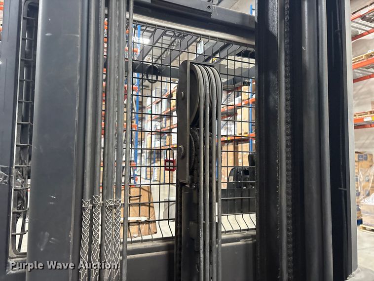 image for item ES8637 2017 Crown SP4050-30 order picker