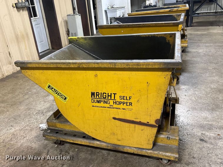 image for item ES8639  (3) Wright self dumping hoppers