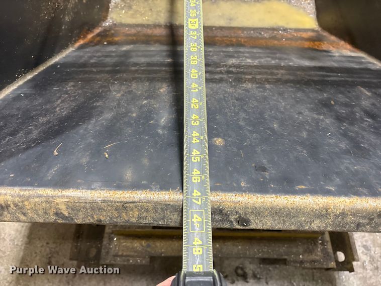 image for item ES8639  (3) Wright self dumping hoppers