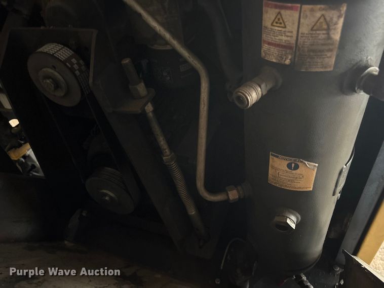 image for item ES8642 2013 Kaeser Air Center SK 20 air compressor