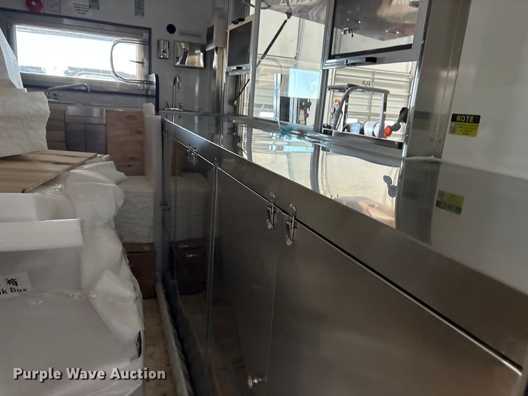 image for item ES8645 2025 Webetter Intelligent Equipment Co. food trailer