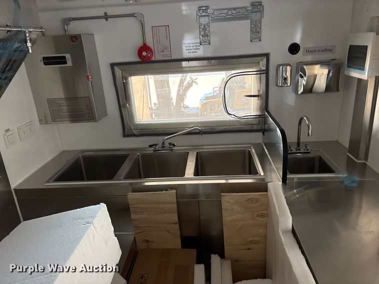 image for item ES8645 2025 Webetter Intelligent Equipment Co. food trailer