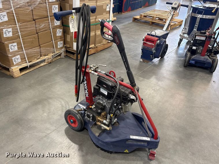 image for item ES8650 2020 Makinex DPC-2200 pressure washer