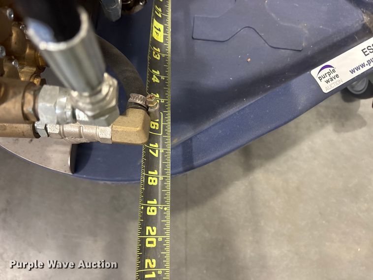 image for item ES8650 2020 Makinex DPC-2200 pressure washer