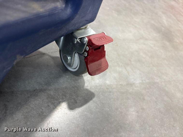 image for item ES8650 2020 Makinex DPC-2200 pressure washer