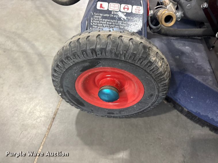 image for item ES8650 2020 Makinex DPC-2200 pressure washer