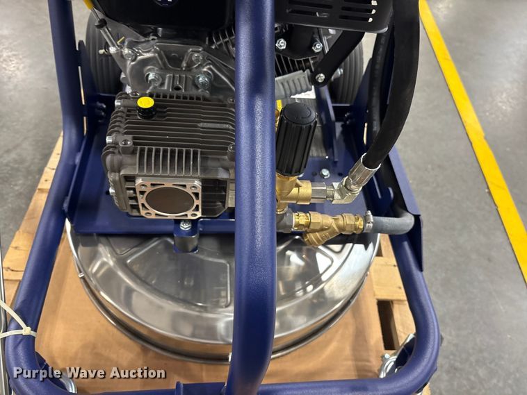 image for item ES8651 2021 Makinex DPW-2500-0AVU pressure washer