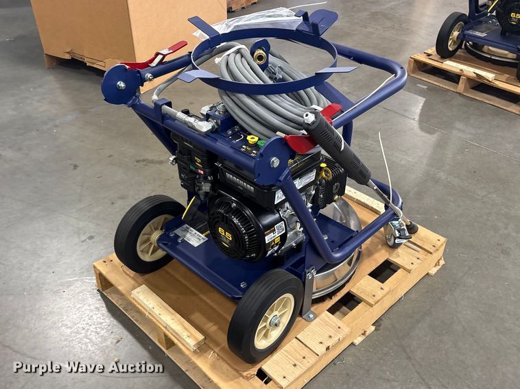 image for item ES8652 2021 Makinex DPW-2500-0AVU pressure washer