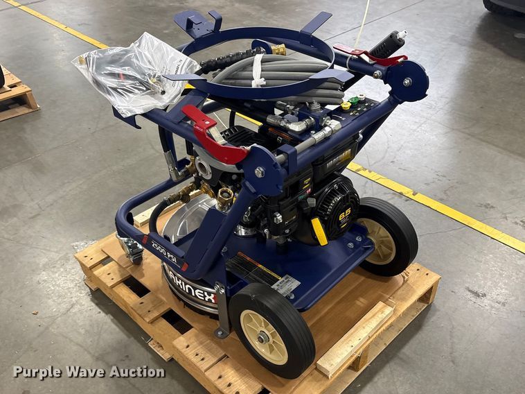 image for item ES8652 2021 Makinex DPW-2500-0AVU pressure washer