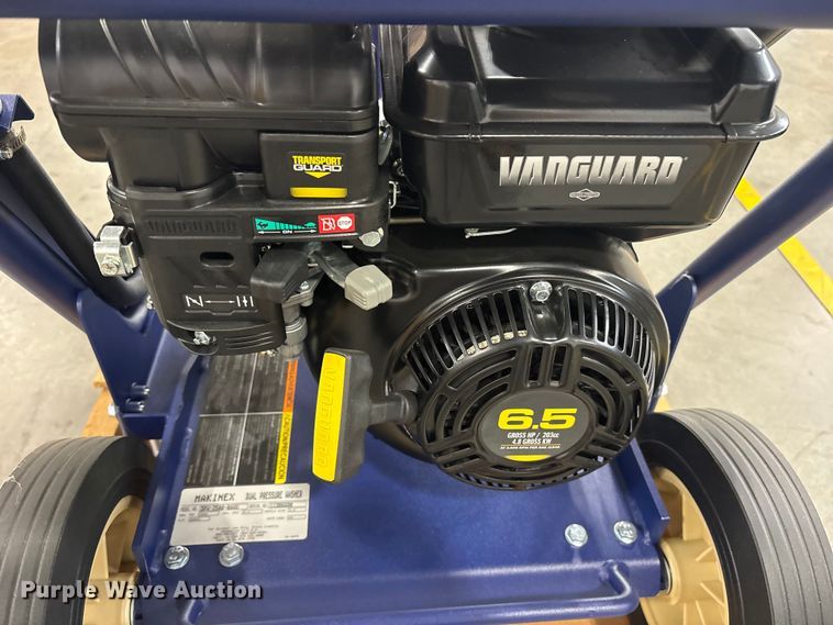 image for item ES8652 2021 Makinex DPW-2500-0AVU pressure washer