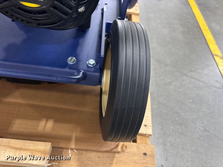 image for item ES8652 2021 Makinex DPW-2500-0AVU pressure washer