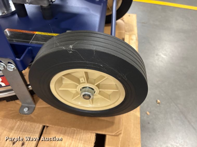 image for item ES8652 2021 Makinex DPW-2500-0AVU pressure washer