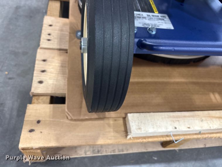 image for item ES8652 2021 Makinex DPW-2500-0AVU pressure washer