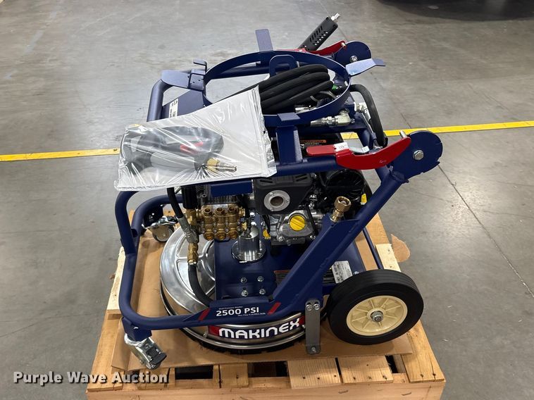 image for item ES8653 2021 Makinex DPW-2500-0AVU pressure washer
