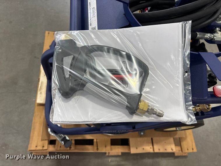 image for item ES8653 2021 Makinex DPW-2500-0AVU pressure washer