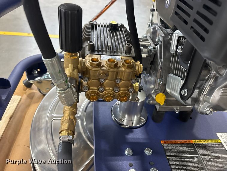 image for item ES8653 2021 Makinex DPW-2500-0AVU pressure washer