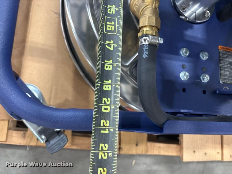 image for item ES8653 2021 Makinex DPW-2500-0AVU pressure washer