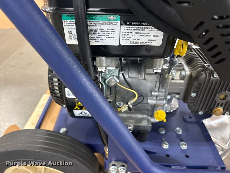 image for item ES8653 2021 Makinex DPW-2500-0AVU pressure washer