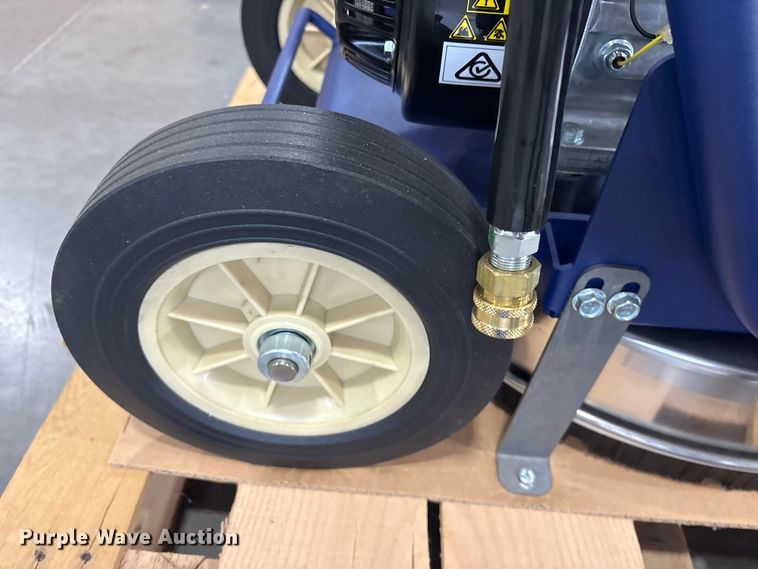 image for item ES8653 2021 Makinex DPW-2500-0AVU pressure washer