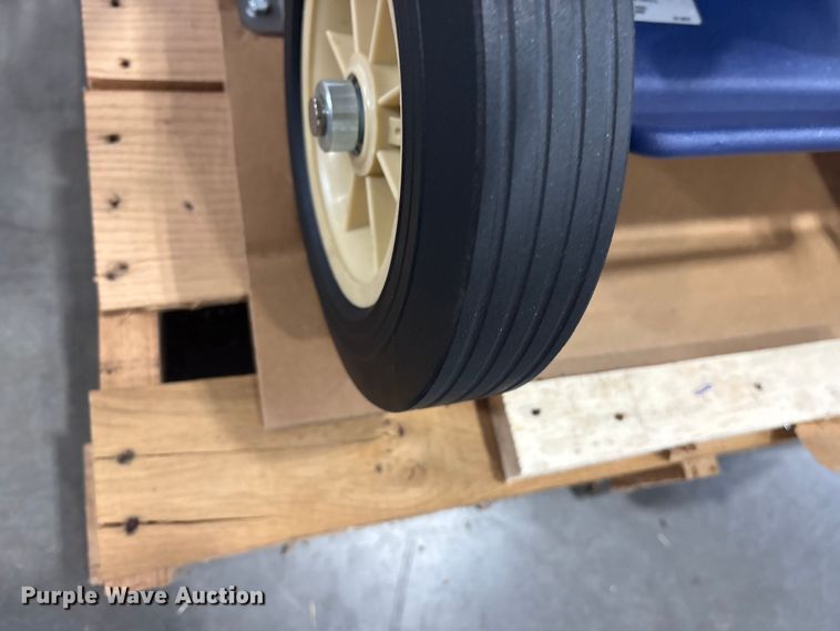 image for item ES8653 2021 Makinex DPW-2500-0AVU pressure washer