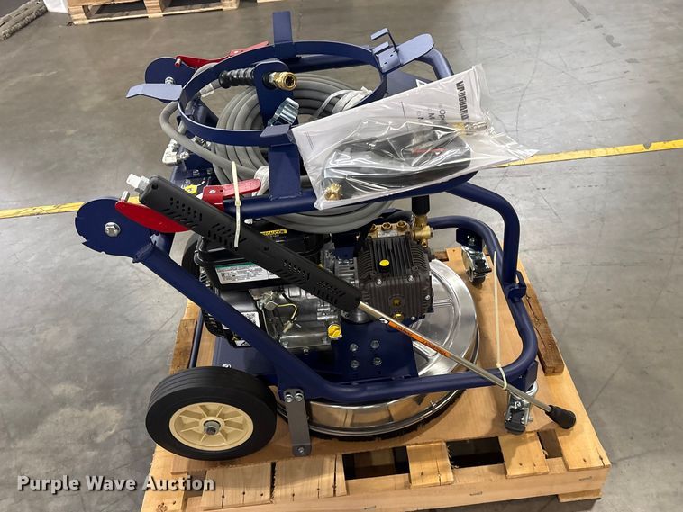 image for item ES8654 2021 Makinex DPW-2500-0AVU pressure washer