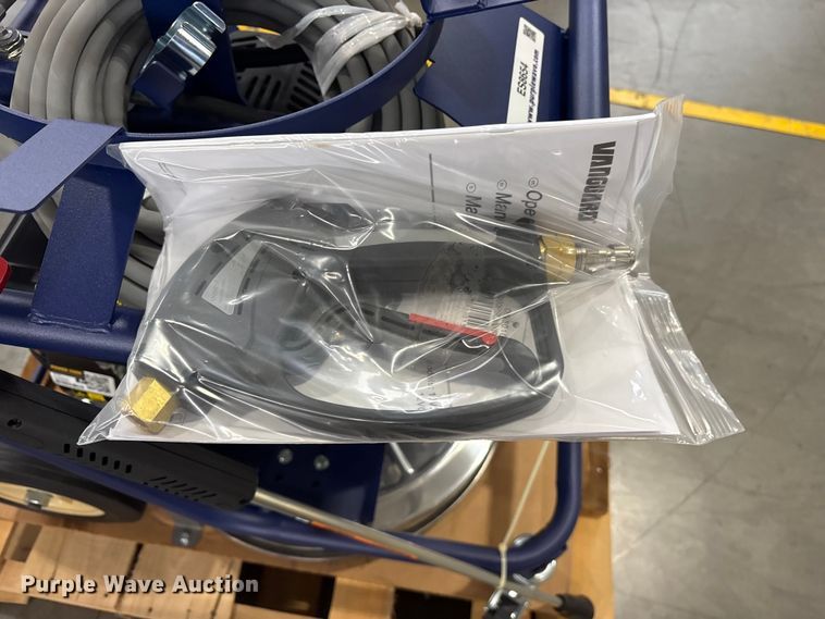 image for item ES8654 2021 Makinex DPW-2500-0AVU pressure washer