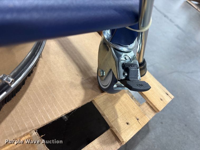 image for item ES8654 2021 Makinex DPW-2500-0AVU pressure washer